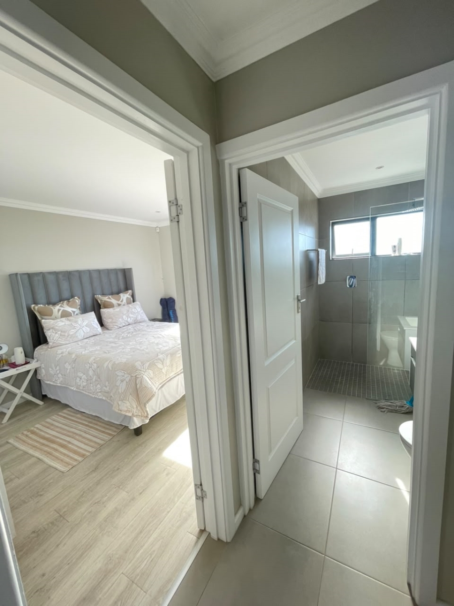 2 Bedroom Property for Sale in Gonubie Eastern Cape